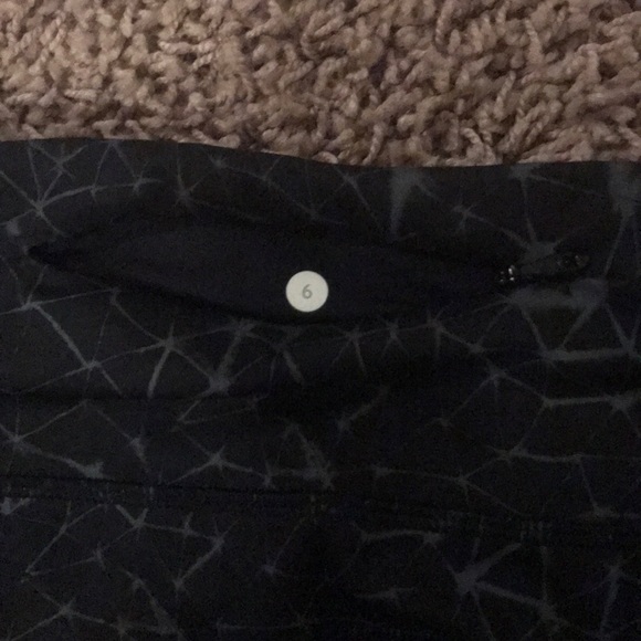 Lululemon leggings - Picture 7 of 7